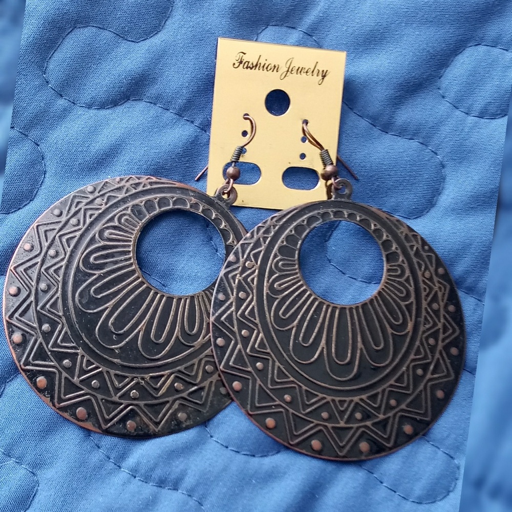 Tribal Design?  Dangle Earrings